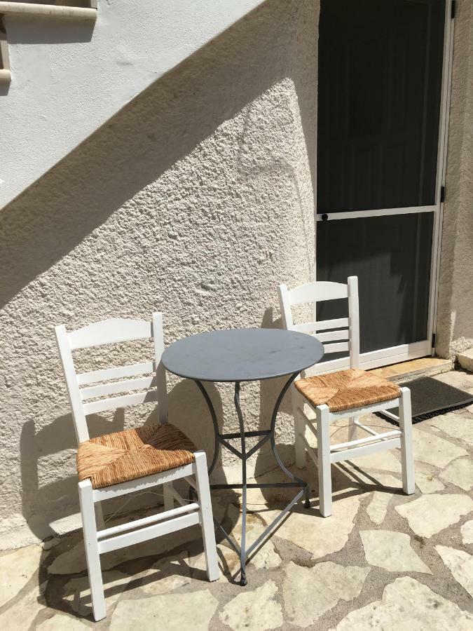Central Studios In Agios Nikitas Pedestrian Zone Exterior foto